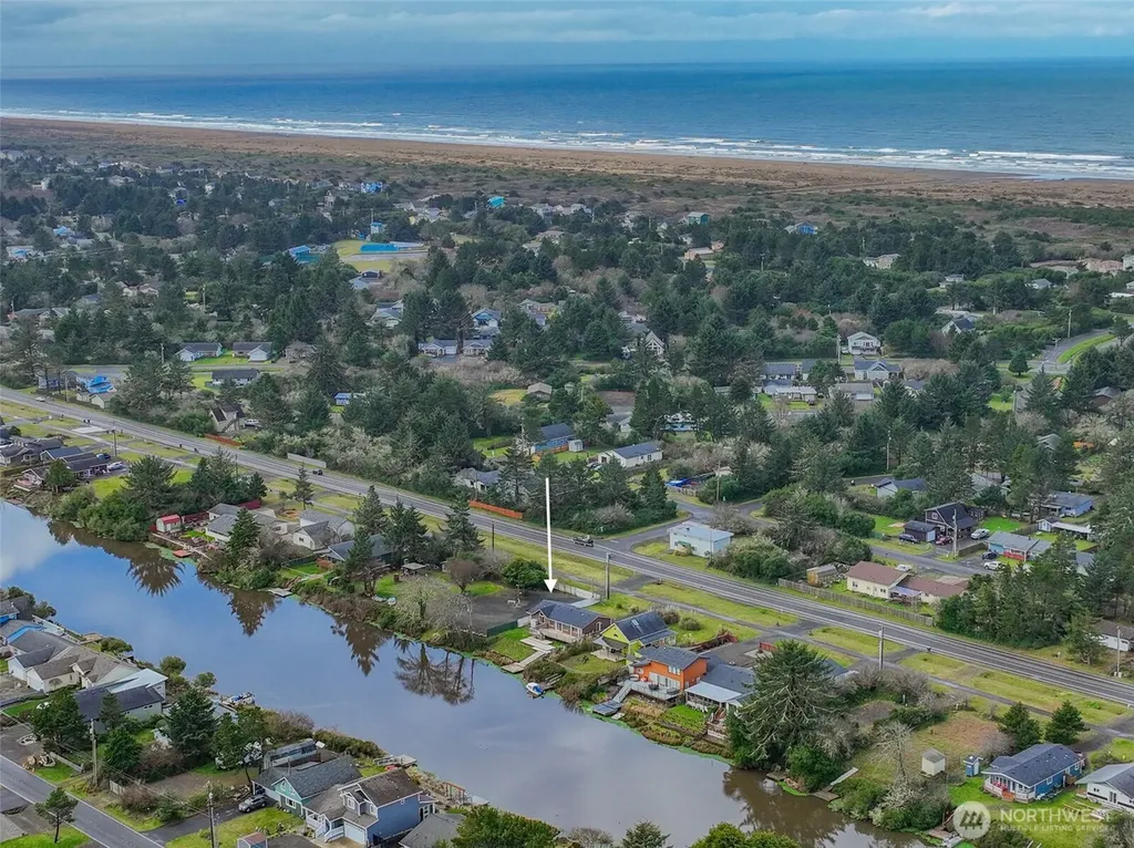 306 Point Brown Avenue NE Ocean Shores WA 98569