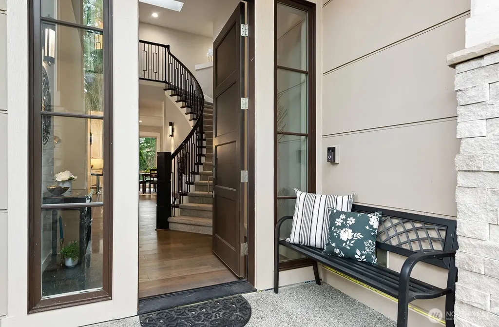 22250 NE 3rd Court Sammamish WA 98074