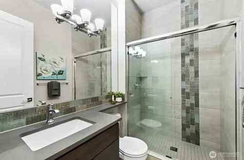 22250 NE 3rd Court Sammamish WA 98074