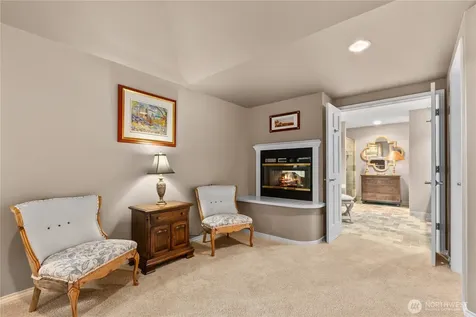 15427 178th Avenue NE Woodinville WA 98072