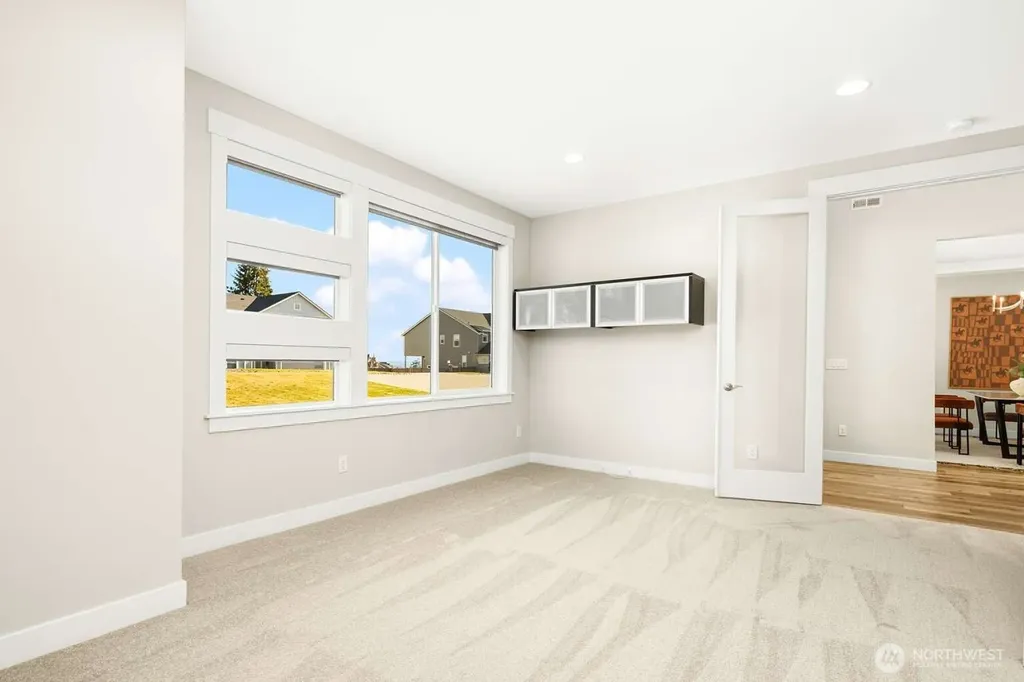 5541 Skyfall Place NW Bremerton WA 98312