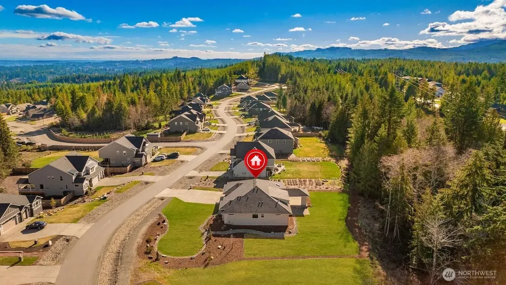 5541 Skyfall Place NW Bremerton WA 98312