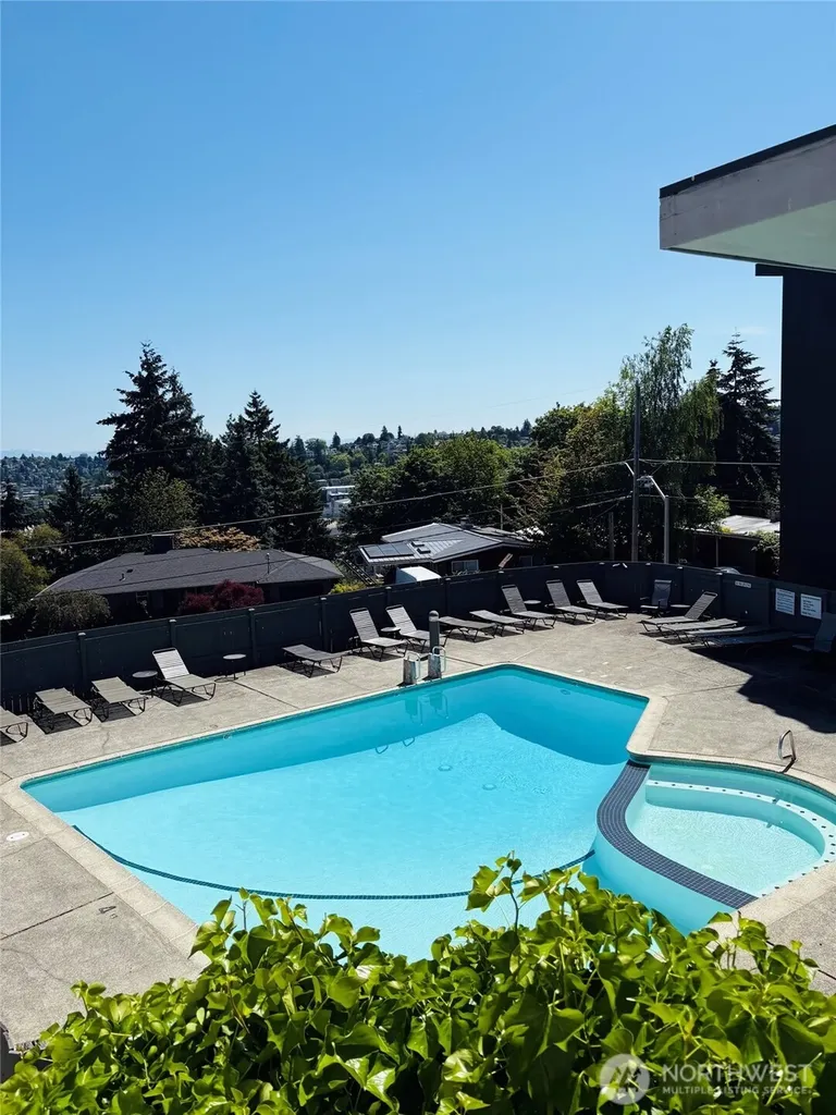 3601 24th Avenue W Seattle WA 98199