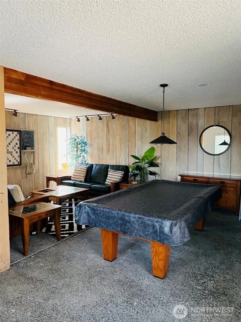 3601 24th Avenue W Seattle WA 98199