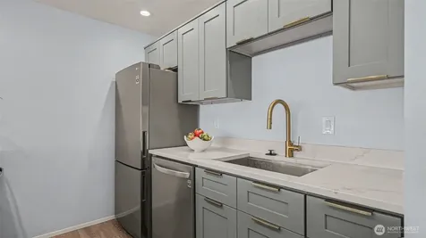 3601 24th Avenue W Seattle WA 98199