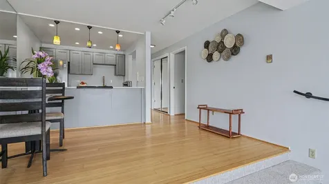 3601 24th Avenue W Seattle WA 98199