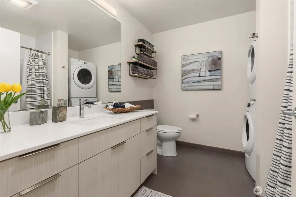 590 1st Avenue S Seattle WA 98104