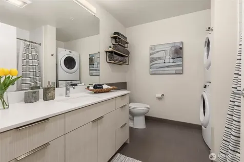 590 1st Avenue S Seattle WA 98104