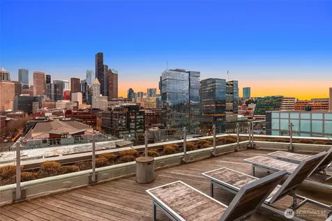 590 1st Avenue S Seattle WA 98104