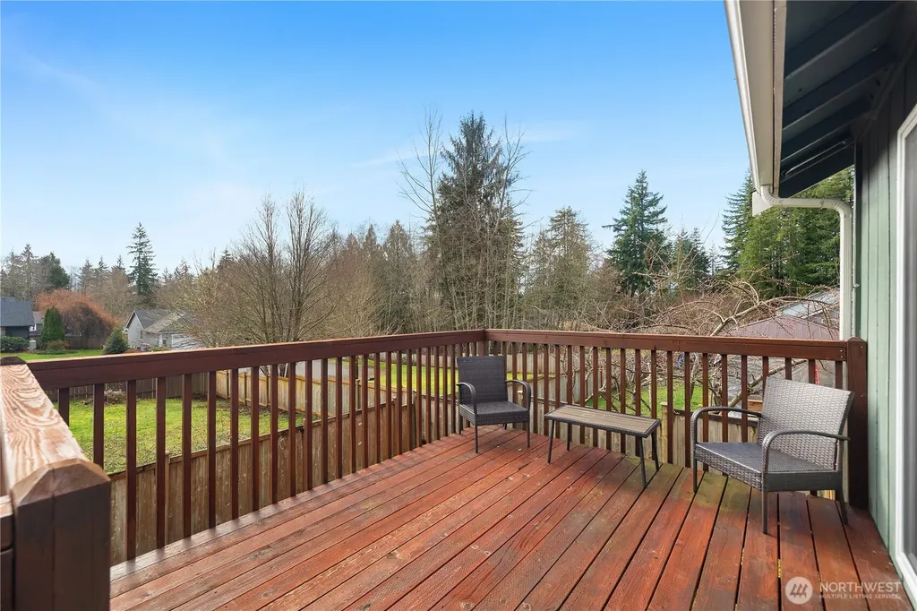 109 Blossom Lane Elma WA 98541
