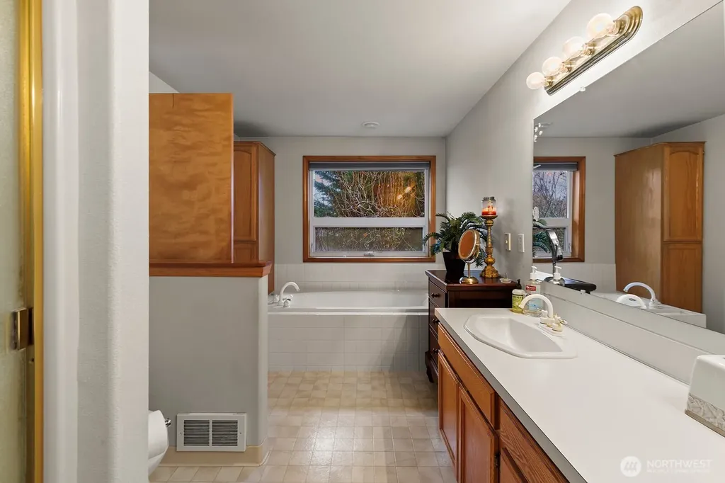 3103 NE 143rd Street Vancouver WA 98686