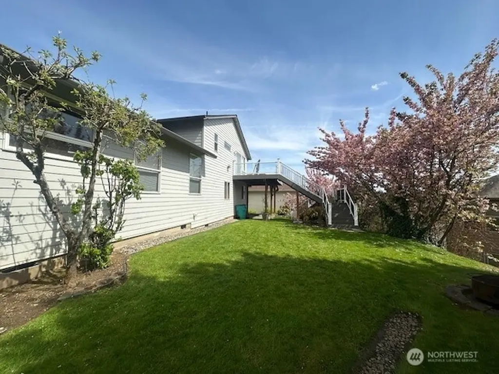 3103 NE 143rd Street Vancouver WA 98686
