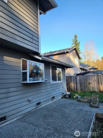 3930 205th Place SW Lynnwood WA 98036