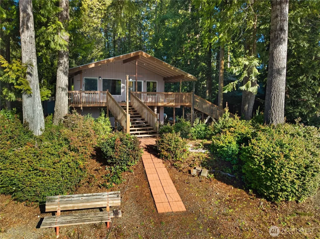 2520 E Saint Andrews Drive N Shelton WA 98584