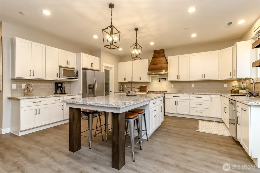29421 113th Avenue E Graham WA 98338