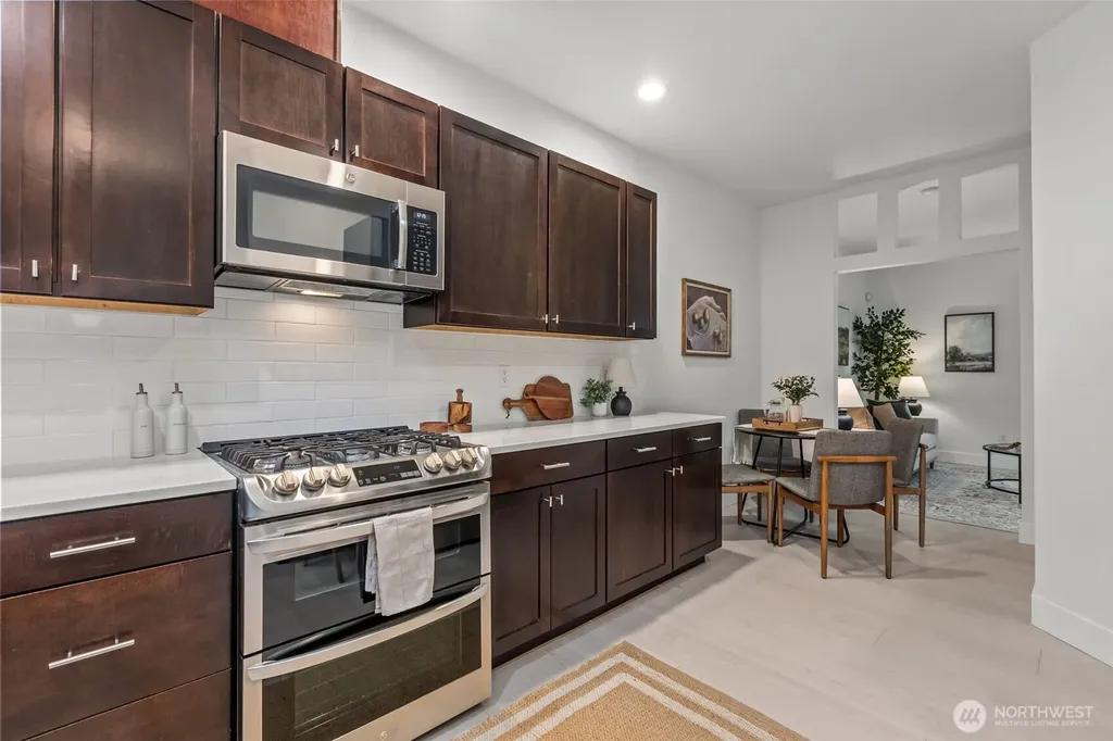 4854 Delridge Way SW Seattle WA 98106