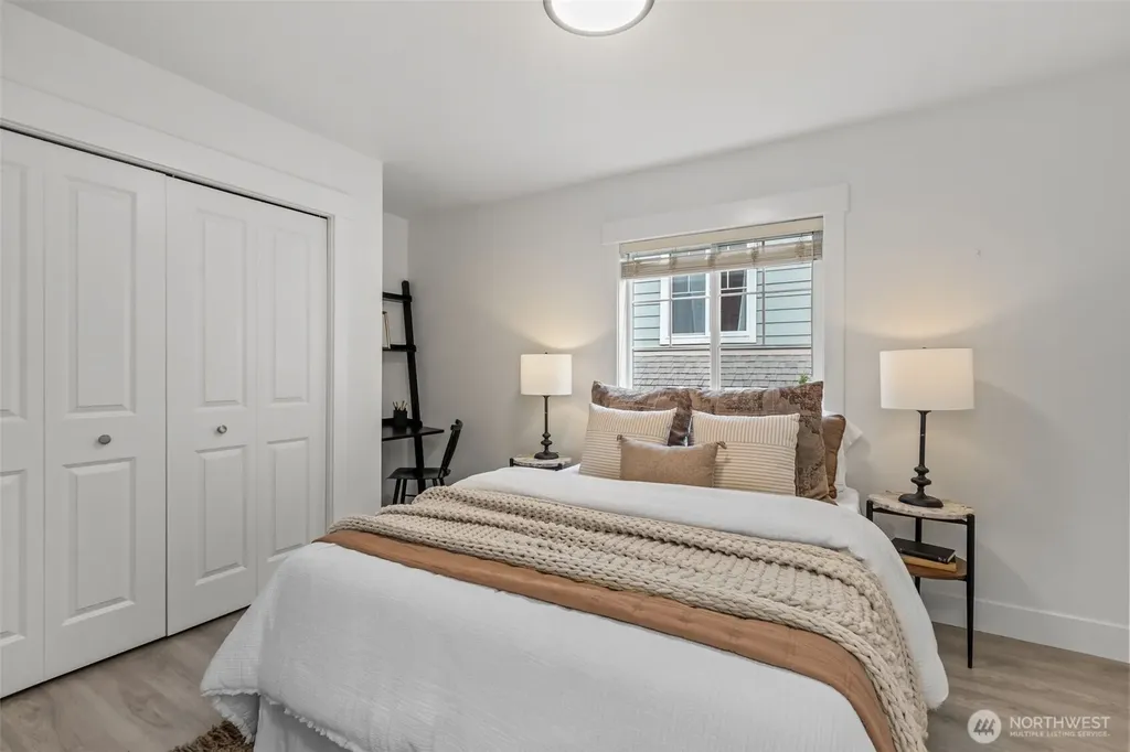 4854 Delridge Way SW Seattle WA 98106