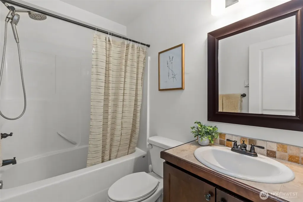4854 Delridge Way SW Seattle WA 98106