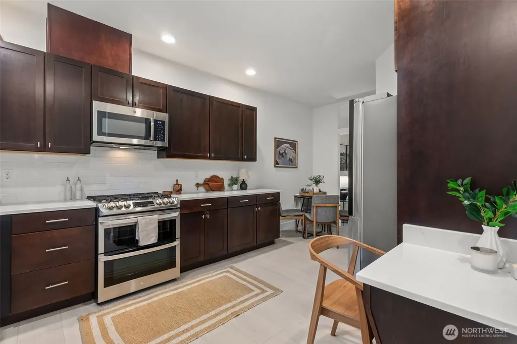 4854 Delridge Way SW Seattle WA 98106