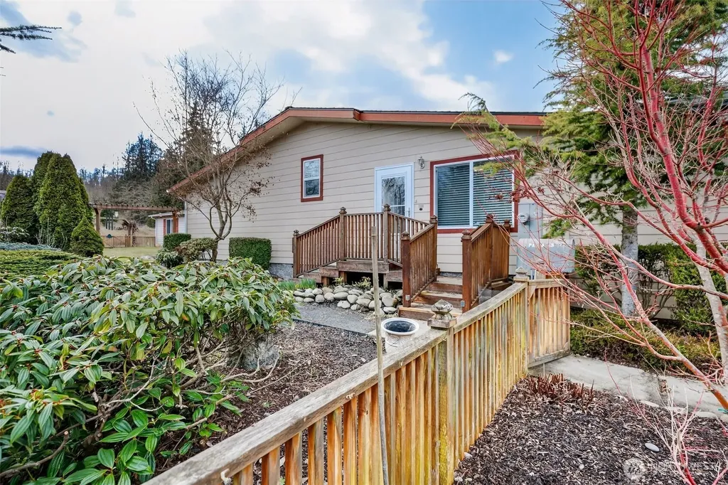 402 Parrish Road Sequim WA 98382
