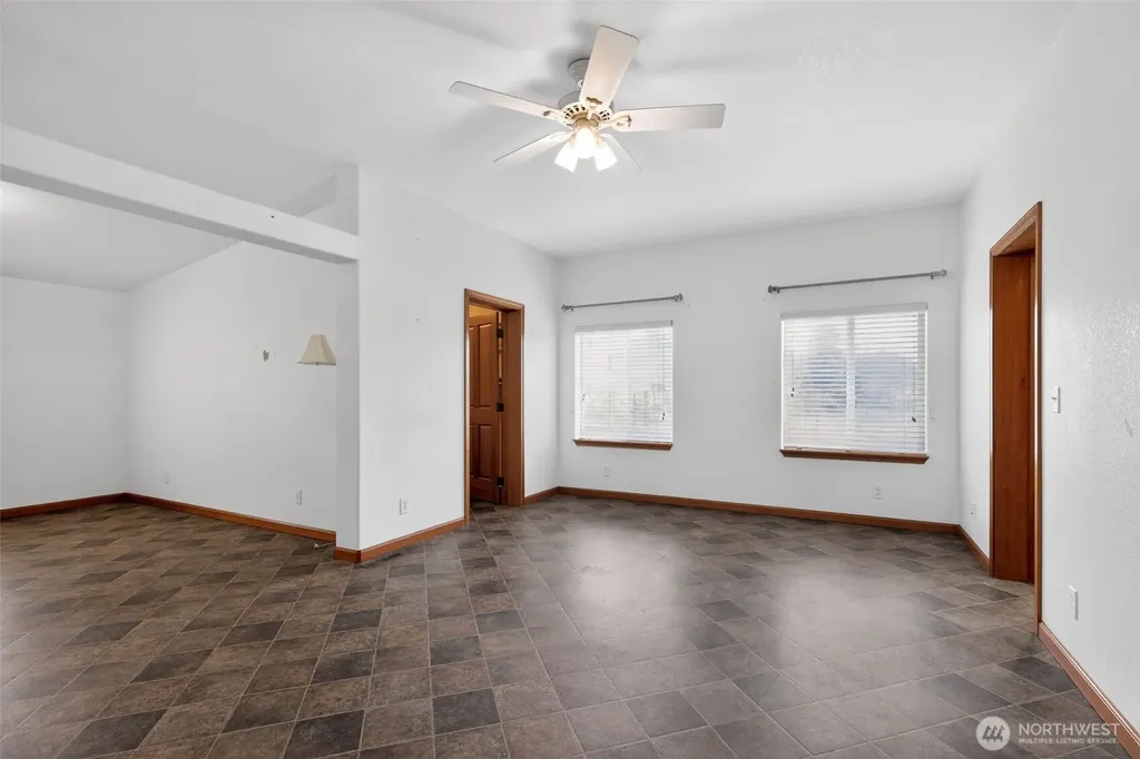 402 Parrish Road Sequim WA 98382