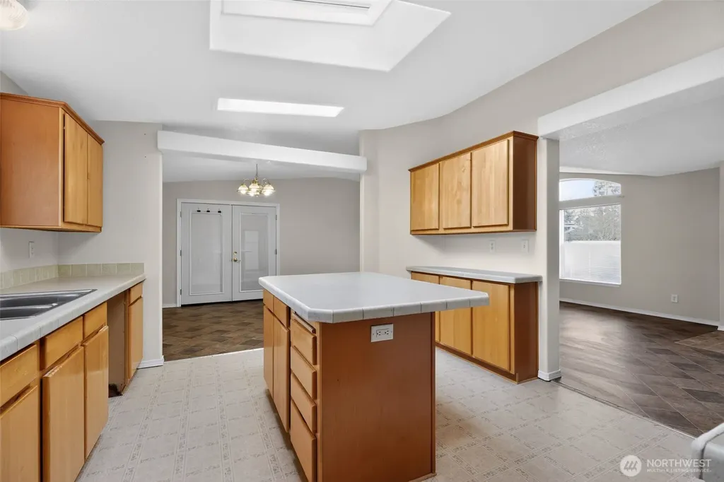 402 Parrish Road Sequim WA 98382