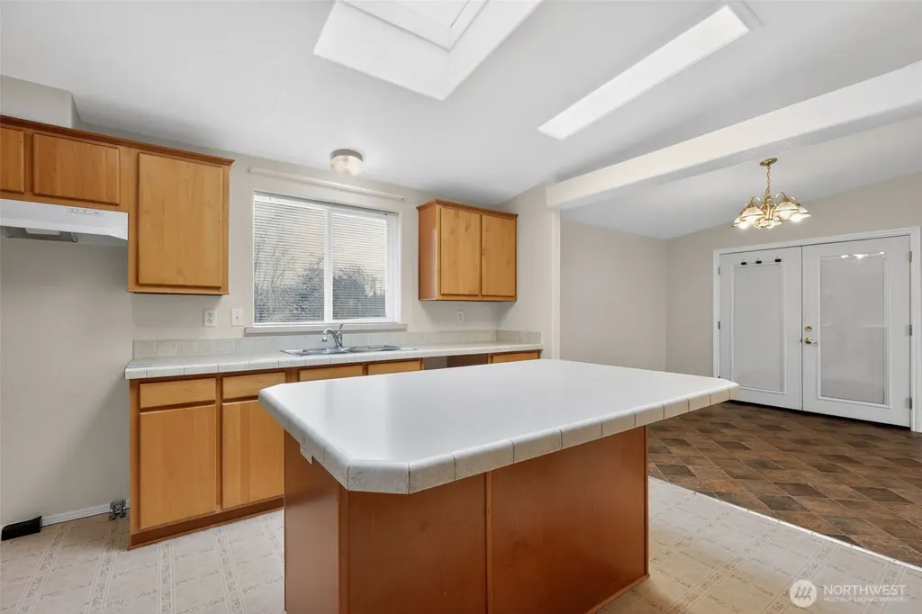 402 Parrish Road Sequim WA 98382