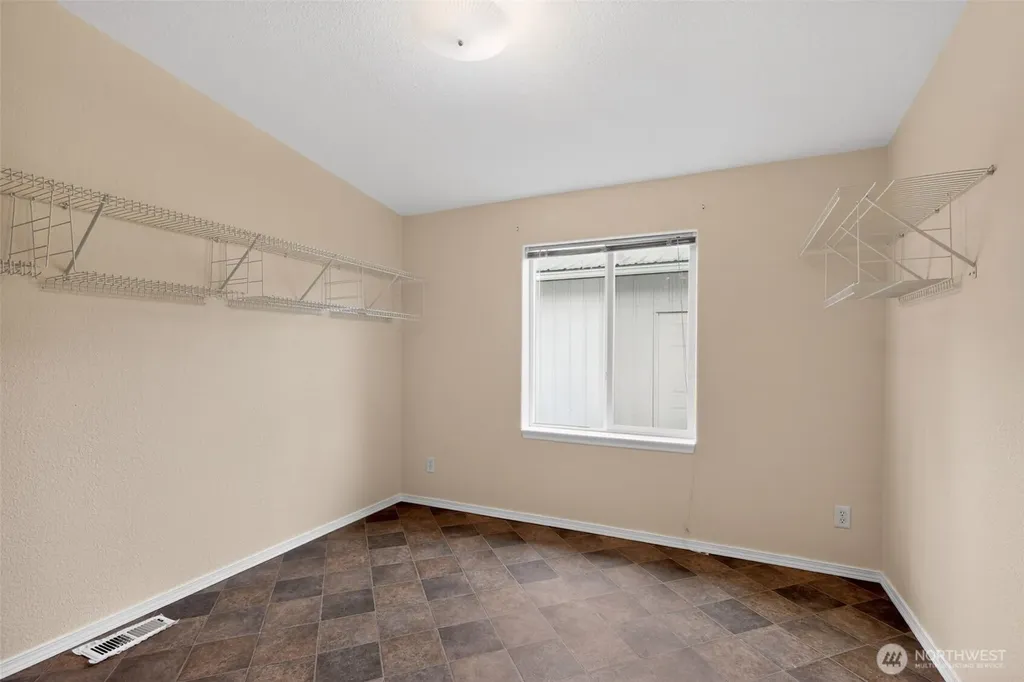 402 Parrish Road Sequim WA 98382