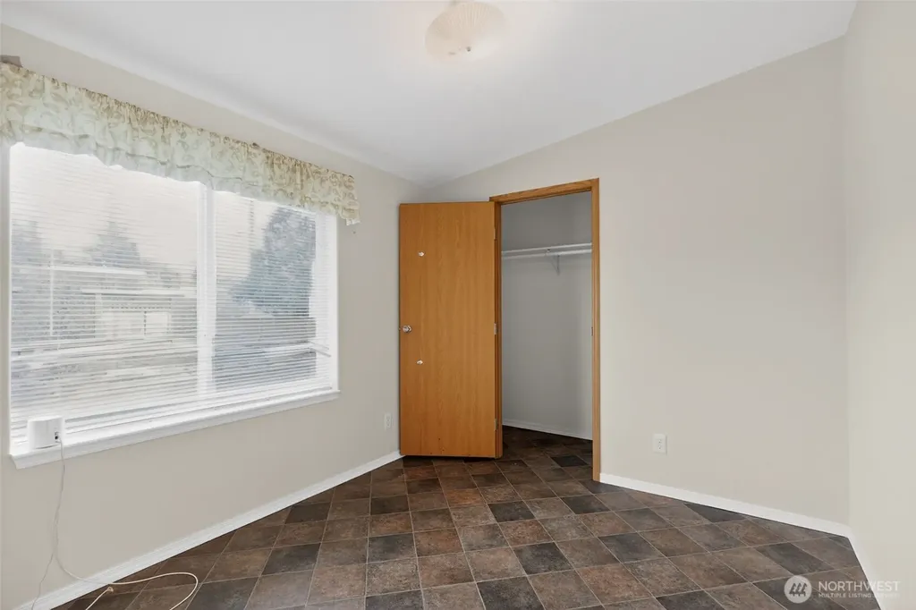 402 Parrish Road Sequim WA 98382