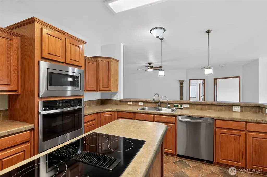 402 Parrish Road Sequim WA 98382