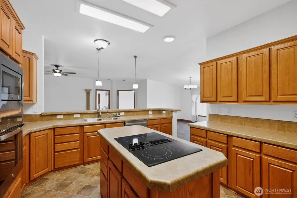 402 Parrish Road Sequim WA 98382