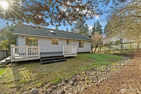 37541 21st Avenue S Federal Way WA 98003