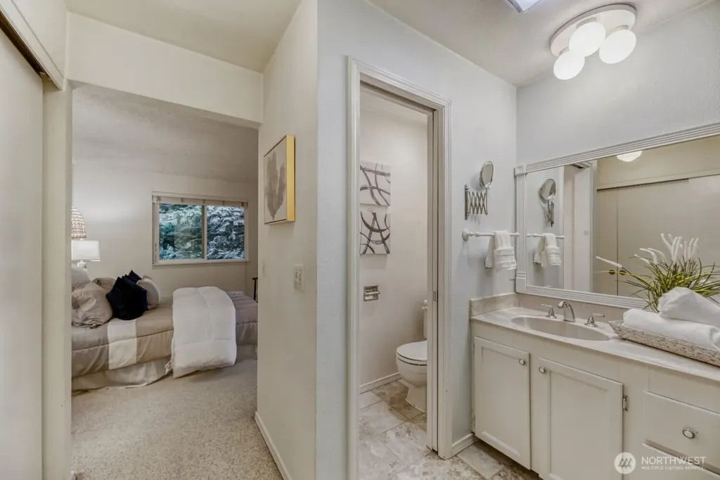 12904 126th Court NE Kirkland WA 98034