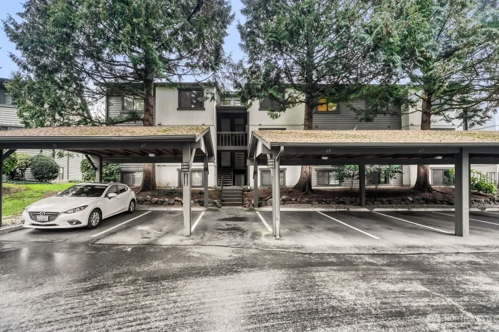 12904 126th Court NE Kirkland WA 98034