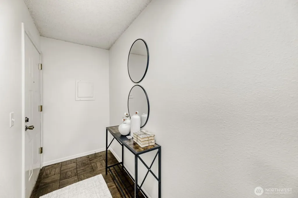 12904 126th Court NE Kirkland WA 98034