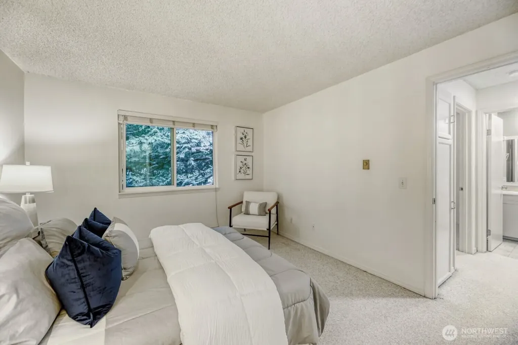 12904 126th Court NE Kirkland WA 98034