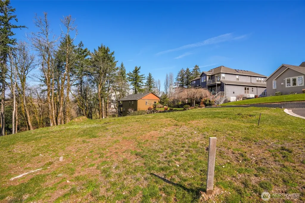 3011 NW 13th Circle Camas WA 98607
