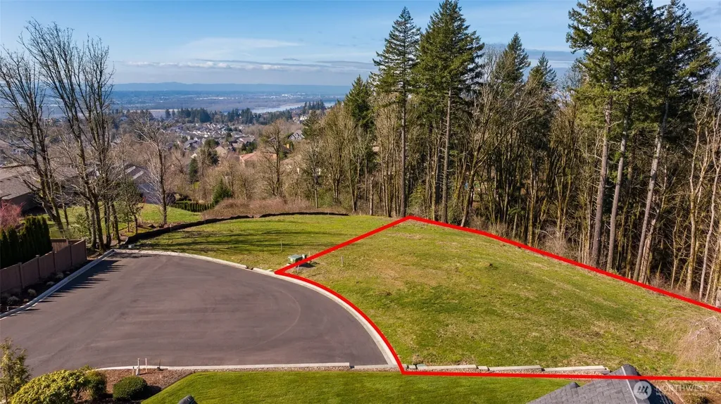 3011 NW 13th Circle Camas WA 98607