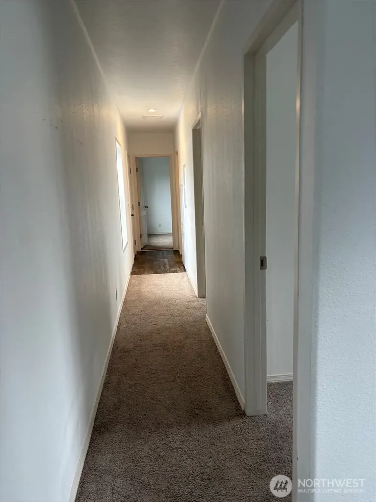 4024 NW Country Lane Bremerton WA 98312