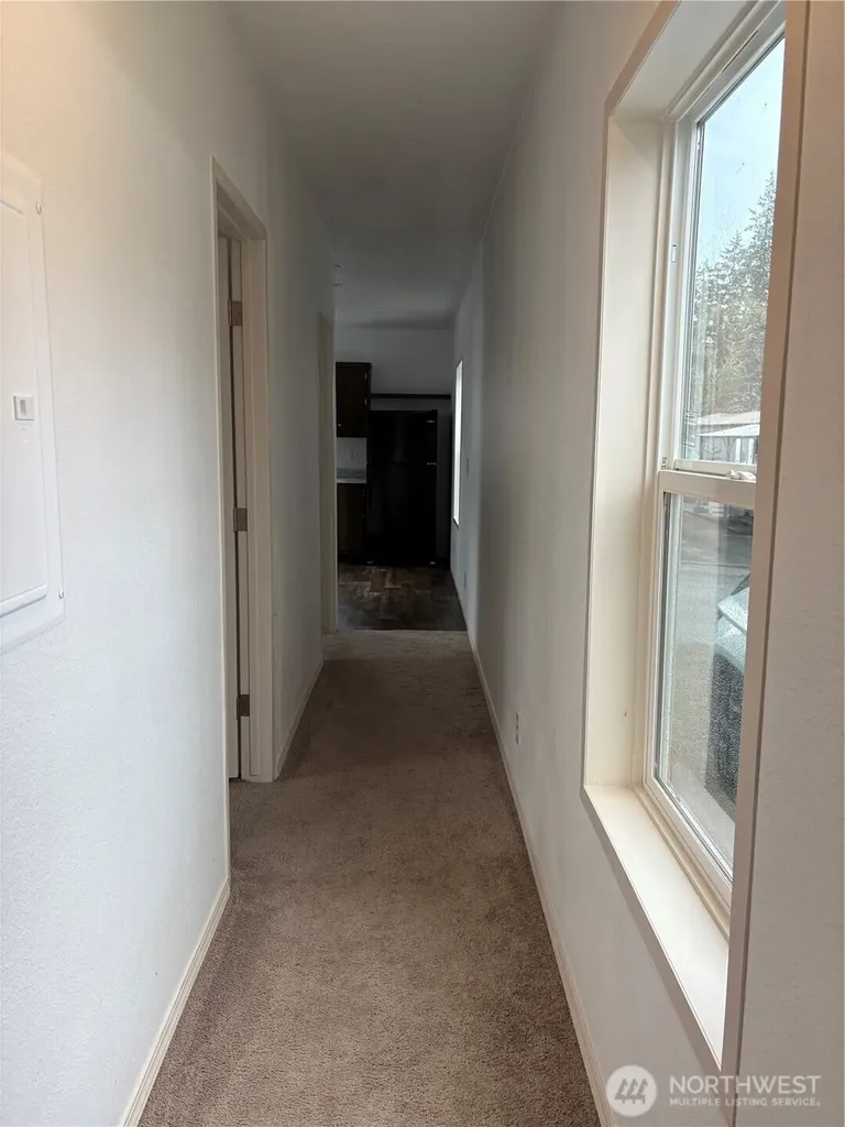 4024 NW Country Lane Bremerton WA 98312
