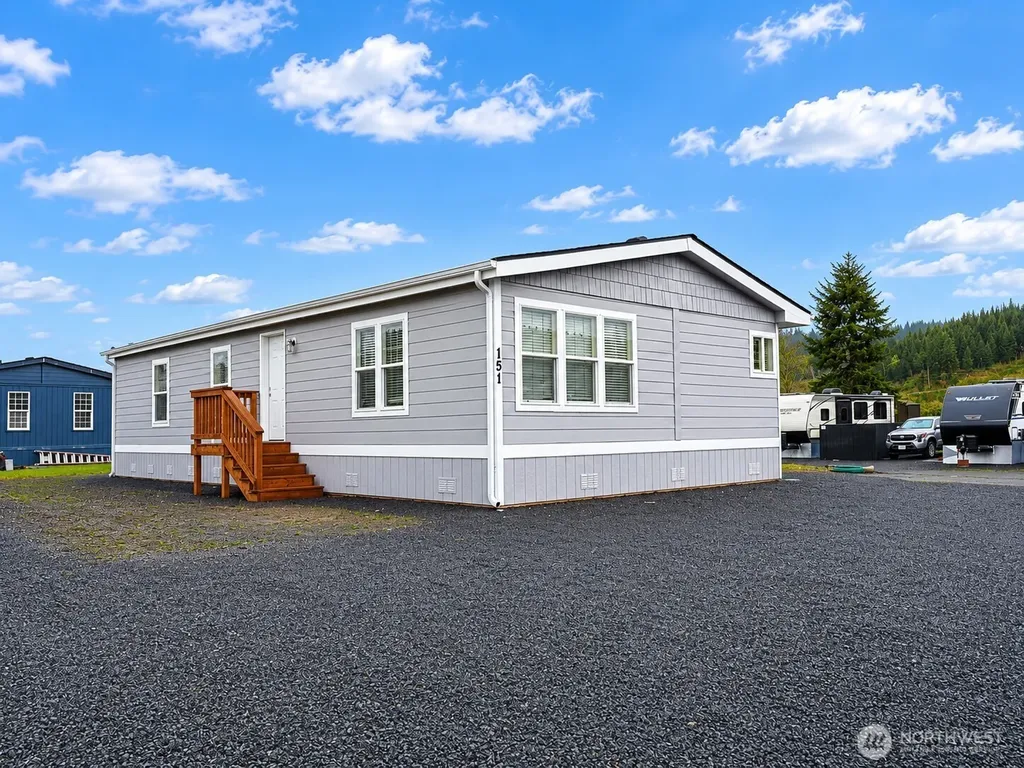151 Nix Lane Centralia WA 98531