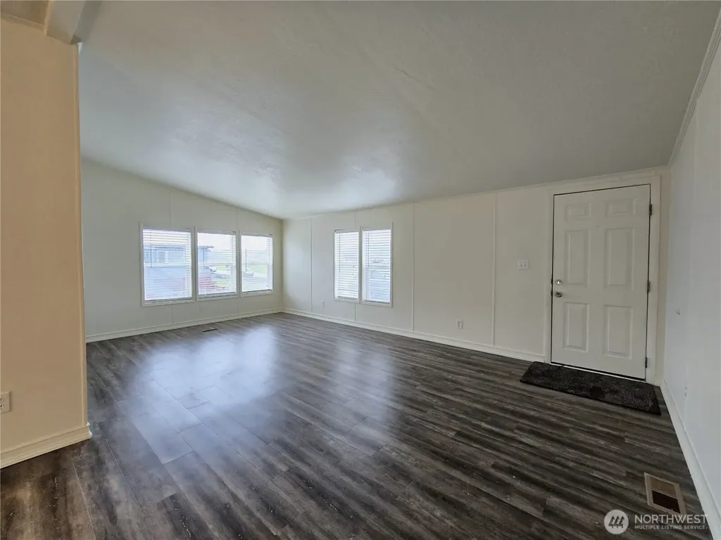 151 Nix Lane Centralia WA 98531