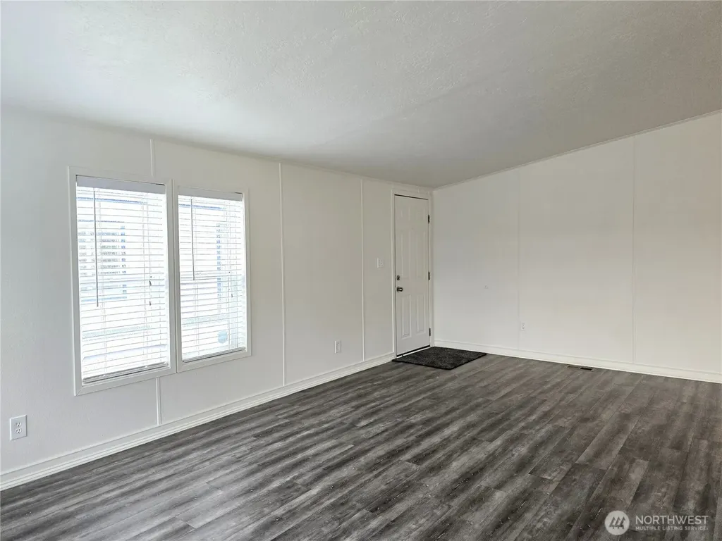 151 Nix Lane Centralia WA 98531