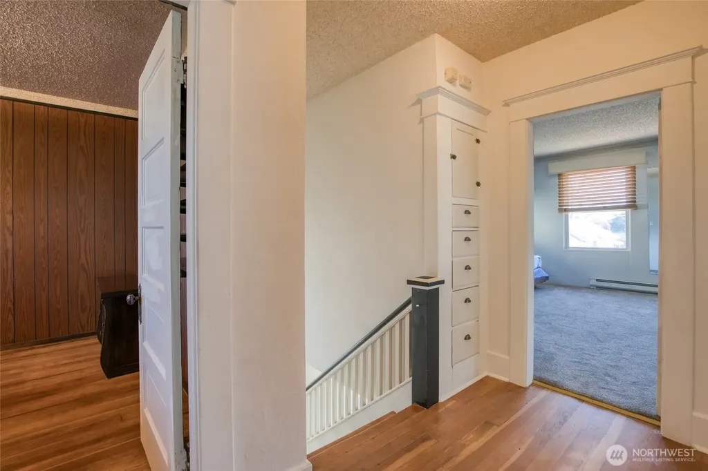 620 6th Street Hoquiam WA 98550