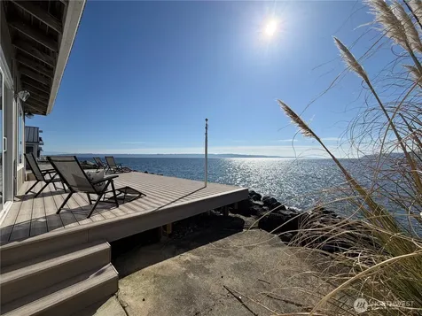 26 H South Beach Drive Hat Island WA 98206