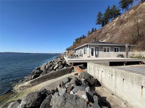 26 H South Beach Drive Hat Island WA 98206
