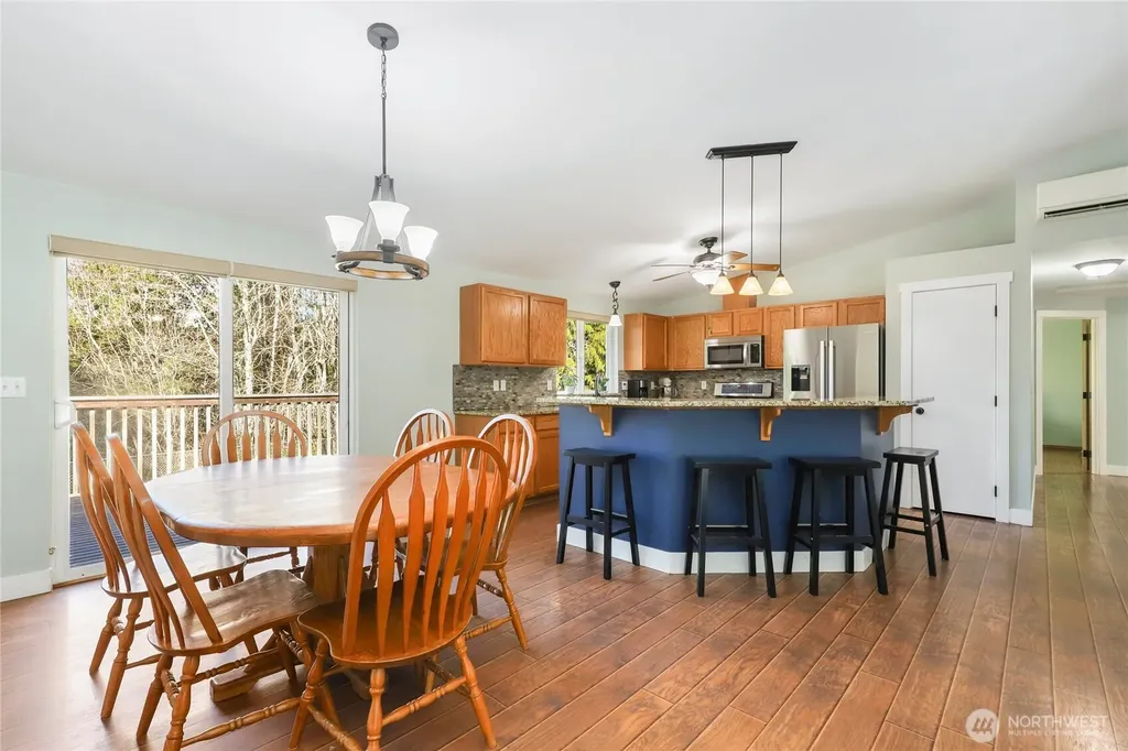 2461 Cantu Lane NW Seabeck WA 98380