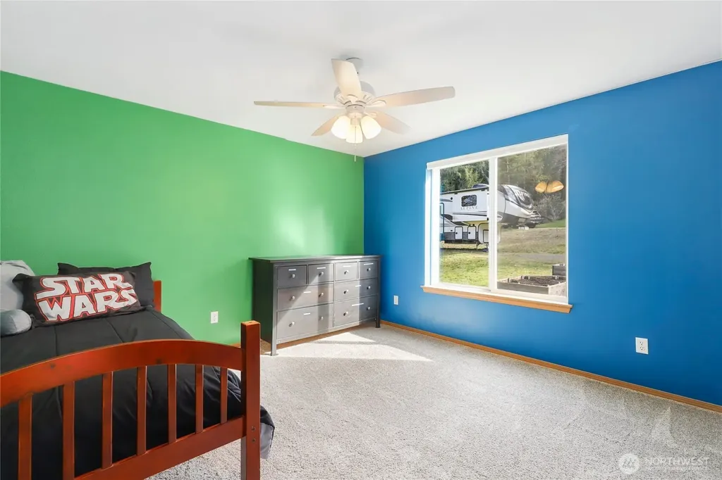2461 Cantu Lane NW Seabeck WA 98380