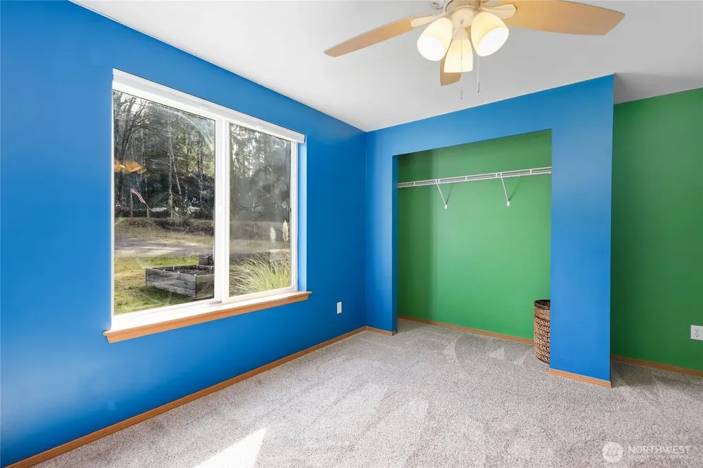 2461 Cantu Lane NW Seabeck WA 98380