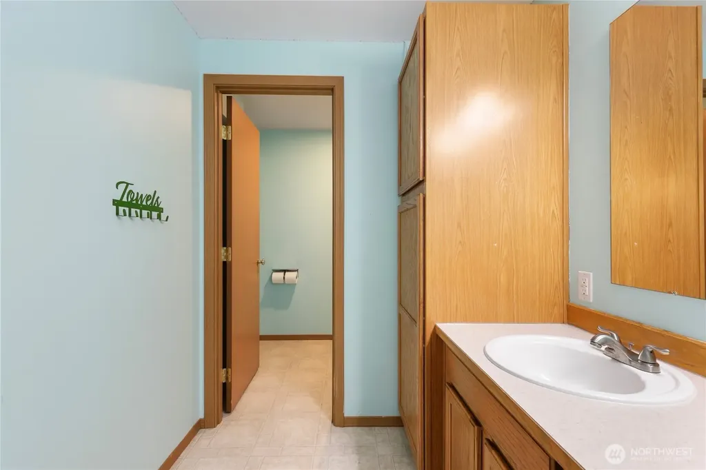 2461 Cantu Lane NW Seabeck WA 98380